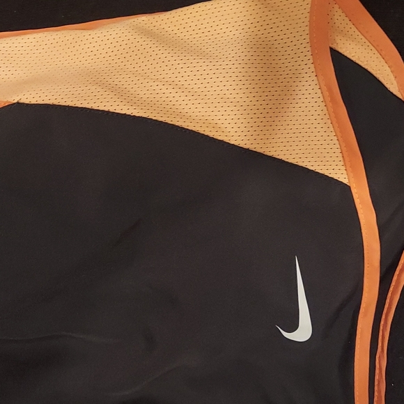 PLUS SIZE NIKE RUNNING SHORTS - Picture 3 of 6